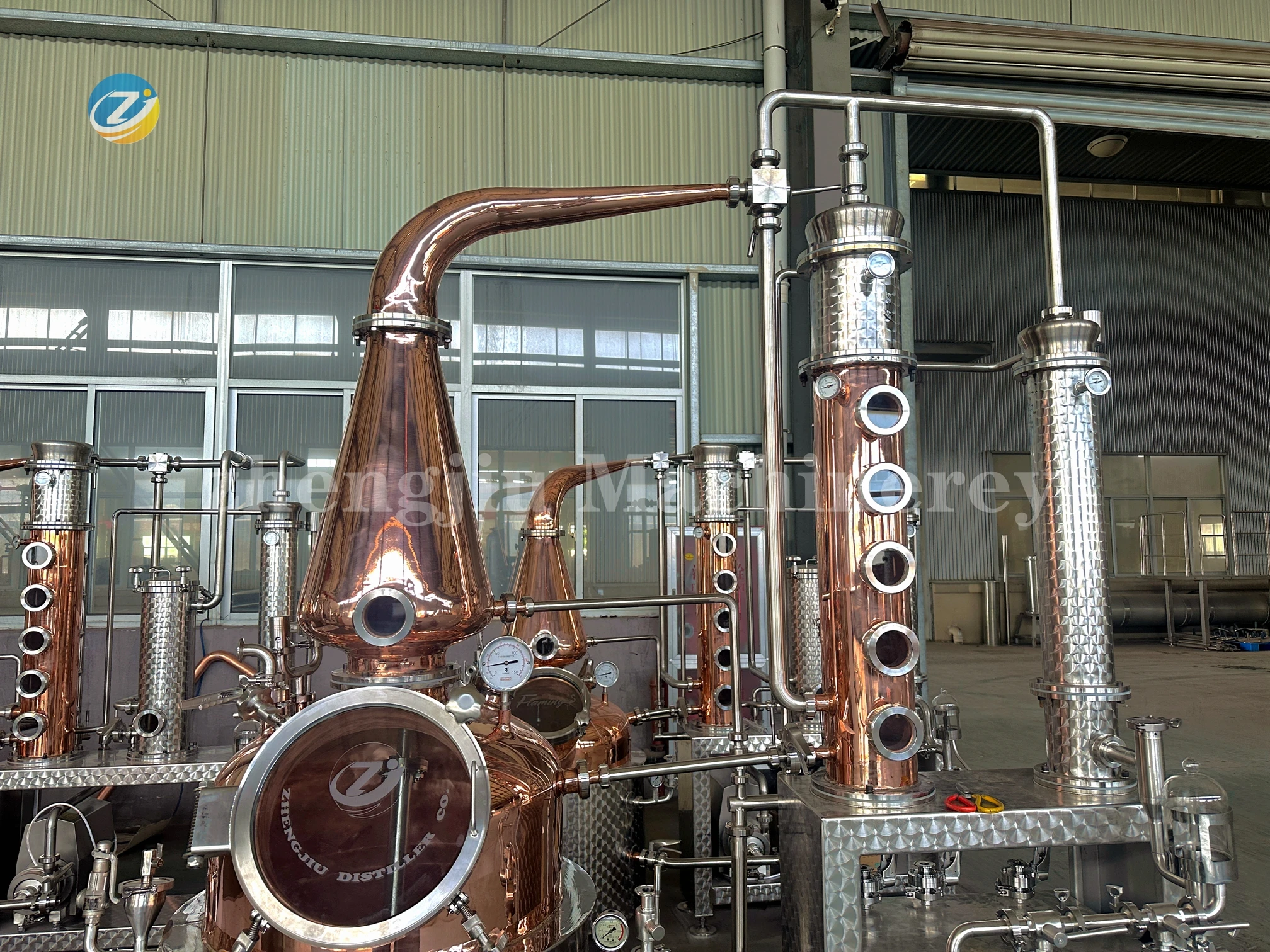 ZJ 100L 200L 300L Medium Size Distiller Equipment Whisky Brandy Still Machine Alcohol Distill for Distillery