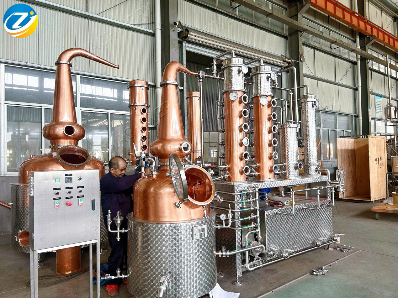 300L_1000L_distillation_equipment.png