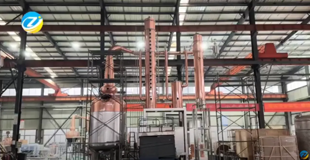 8000L Multi Tray Distiller Vodka Making Machine High Column Still